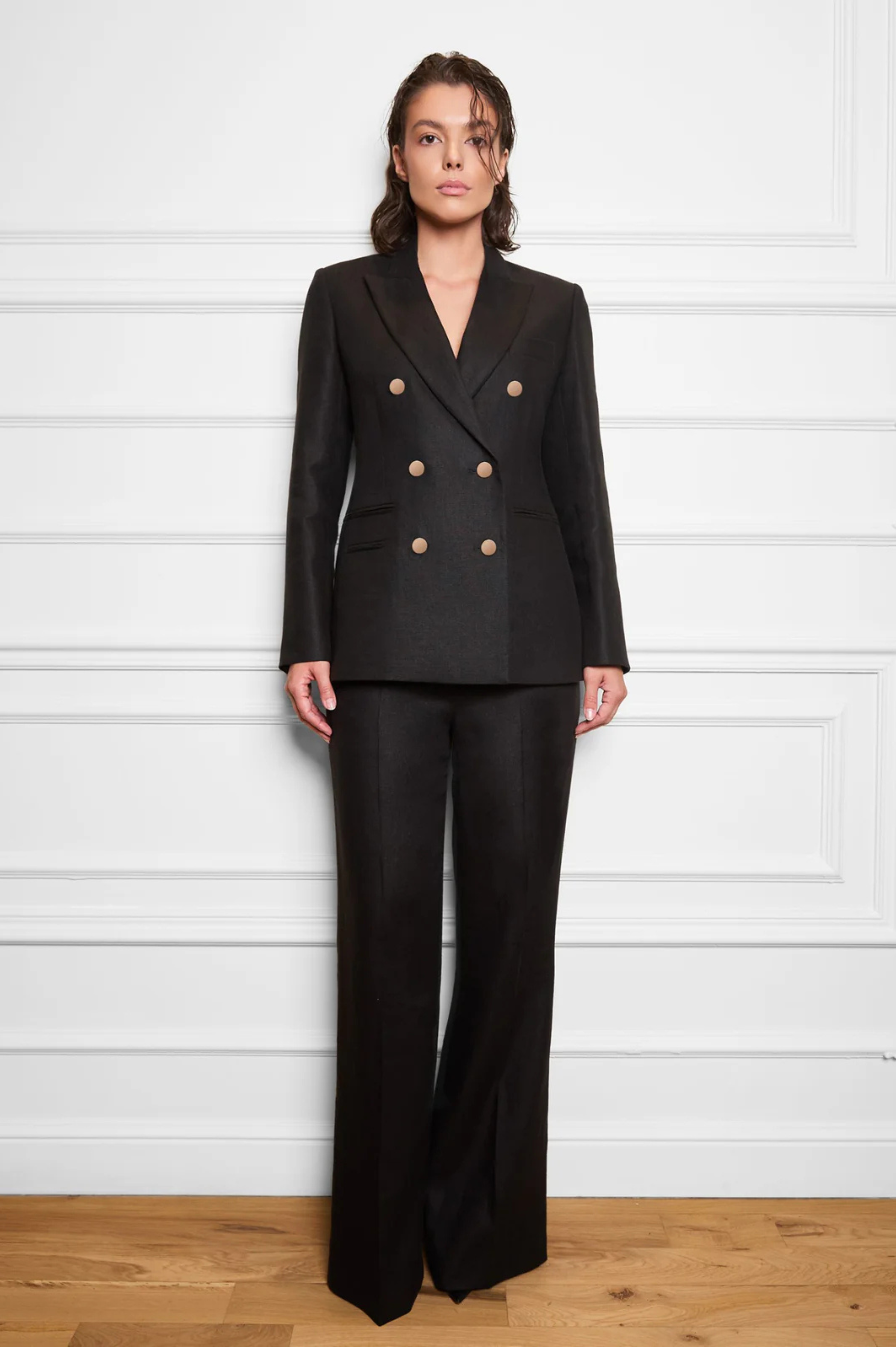 LINEN SUIT