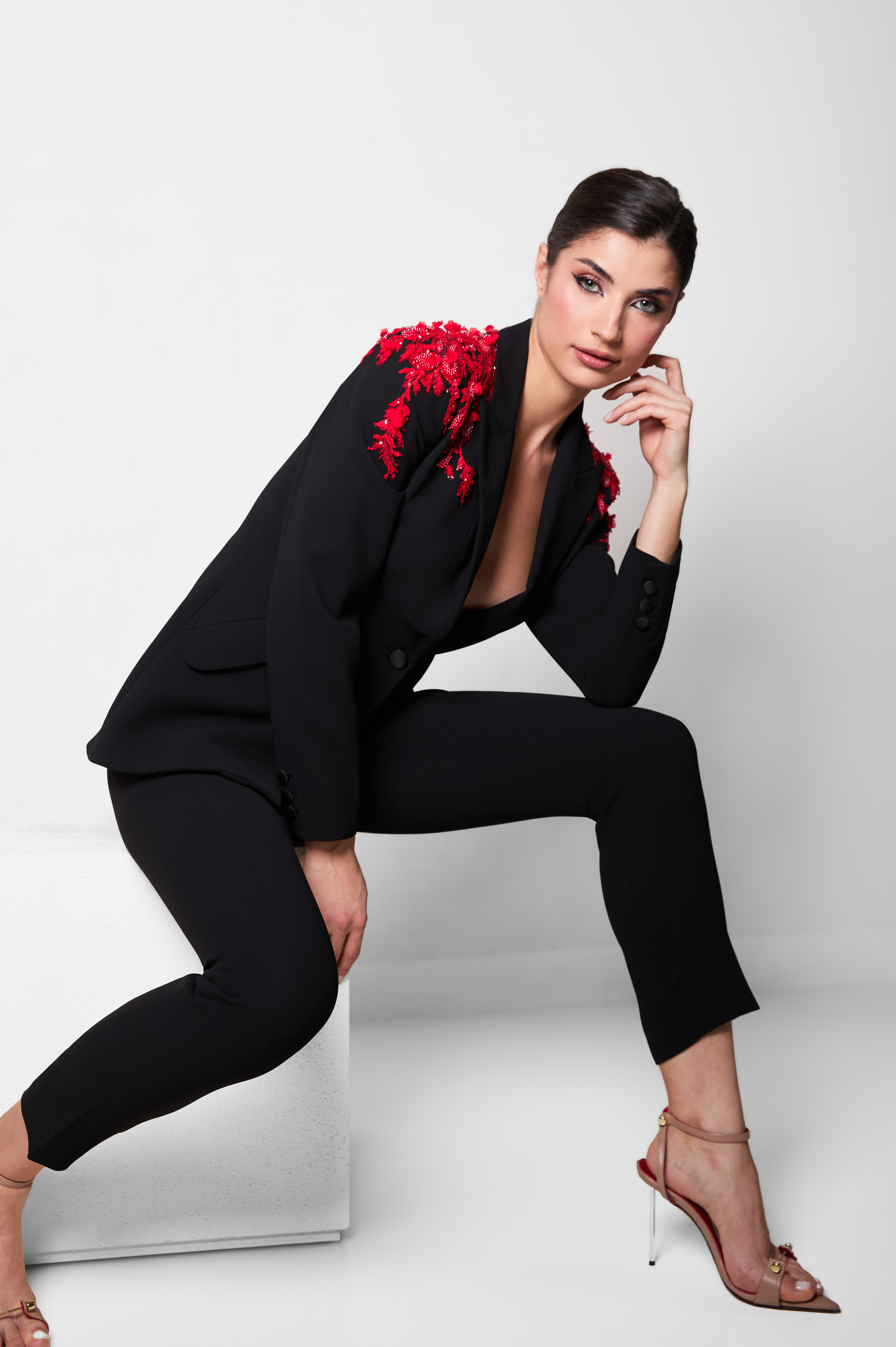 RED PIANO SUIT