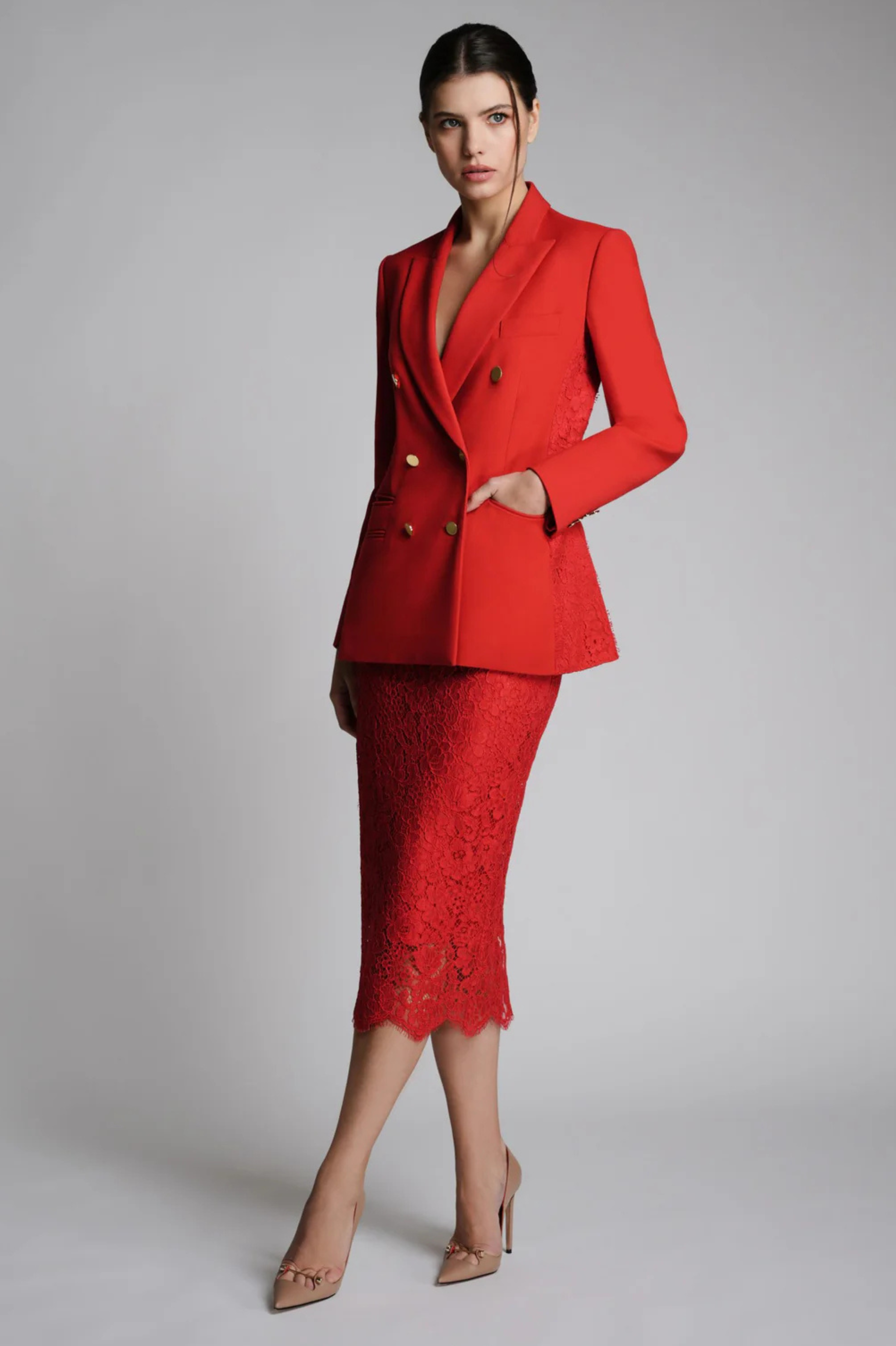 DOLCE SUIT