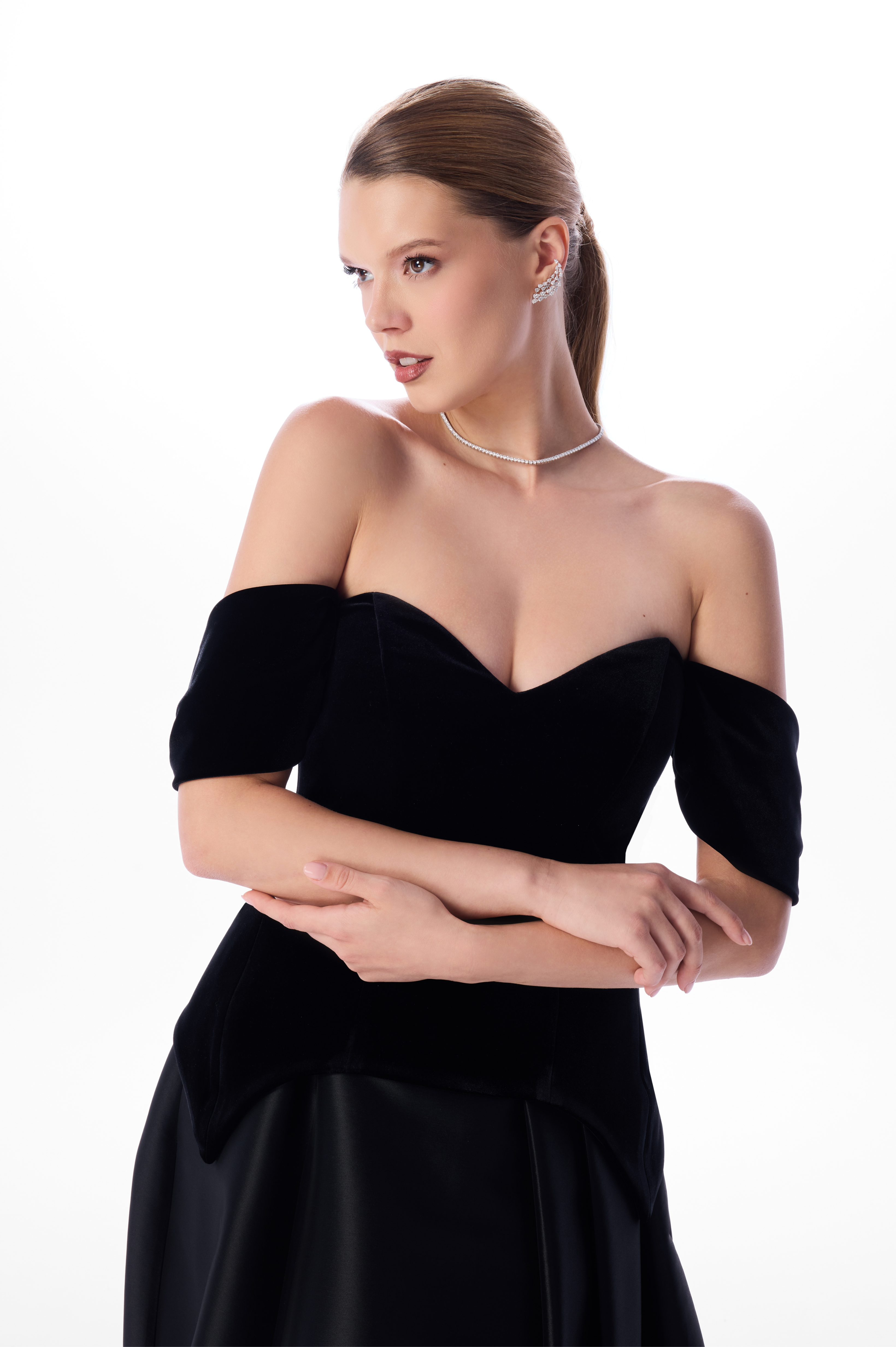 CORSAGE SLEEVE ACCESSORY